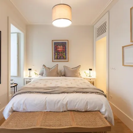 Flh Downtown Arammish Apartman *